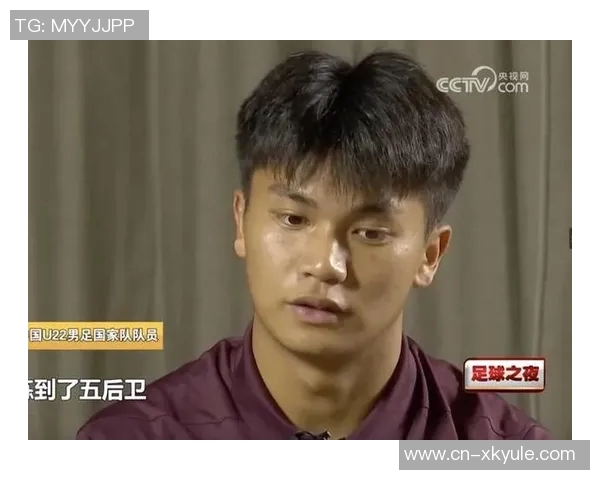 蒯纪闻赛后手臂缠绷带半场被换下愿无大碍引发球迷关心