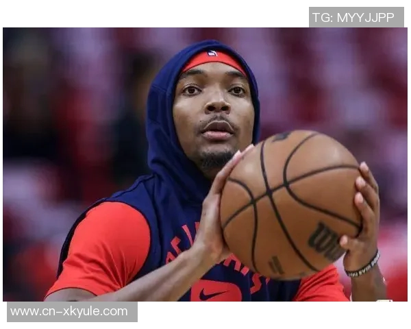 阿尔瓦拉多腿部受伤紧急返回更衣室希望尽快恢复状态